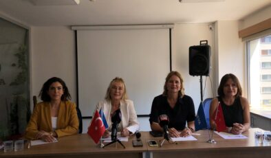 DEVA Partisi İzmir İl Başkanı Serap Karaosmanoğlu: ‘İzmir ve İzmirlilere hizmet edeceğiz’