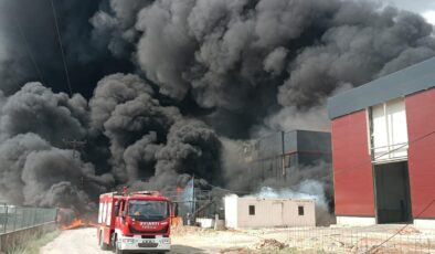 Tekirdağ’da kimya fabrikası yangını: Dumanlar göğü kapladı!