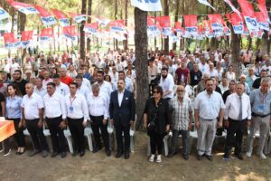 CHP'de kurultay takvimi işliyor. Mahalle delege seçimlerinin tamamlanmasının ardından gözler