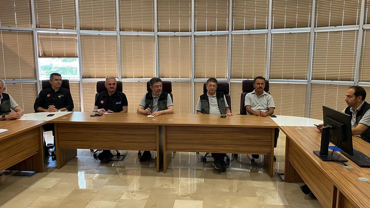 Tarım ve Orman Bakanı İbrahim Yumaklı, dün Çanakkale’de çıkan ve