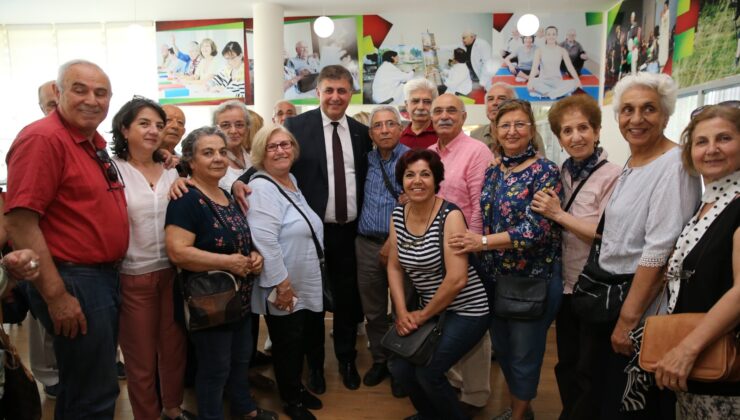 Karşıyaka Belediyesi’nden hizmet: Bilge Çınarlar Sağlıklı Yaş Alma Merkezi hayata bağlıyor