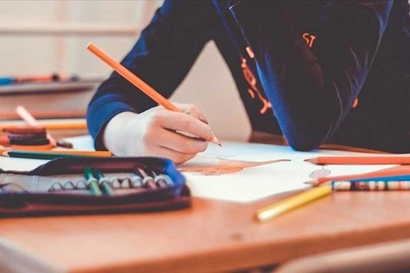 Milli Eğitim Bakanlığı (MEB), liselerdeki sınav uygulamalarında önemli bir değişiklik