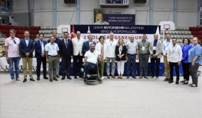 İzmir Büyükşehir Belediyesi Gençlik ve Spor Kulübü’nde devir teslim