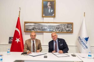 İzmir Büyükşehir Belediyesi, organize sanayi bölgeleri ile işbirliği protokollerine bir
