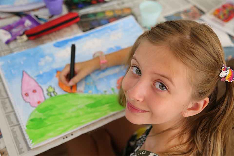 Gaziemir Belediyesi’nin 2023-2024 kış dönemi kurslarına kayıtlar 18 Eylül Pazartesi