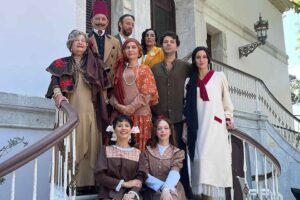 Ayşe Kulin’in aynı adlı eserinden Nedim Saban’ın tiyatro sahnesine uyarladığı