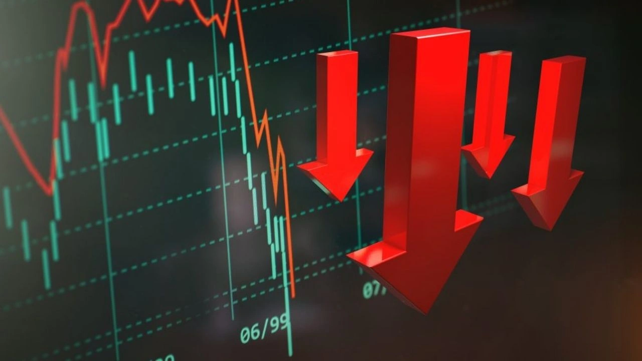 Borsada BIST 100 endeksi, önceki kapanışa göre 54,47 puan azalırken,