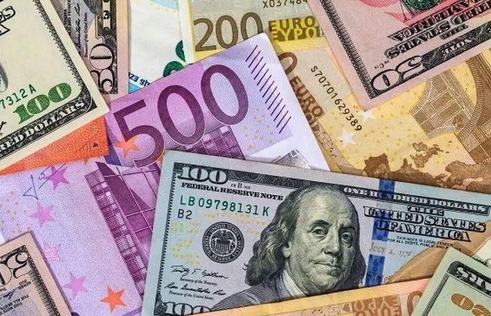 Dolar/TL, haftanın ilk gününde 26,70’in üzerinde dengelendi. Bankalararası piyasada dolar/TL