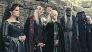 Game of Thrones evreninin heyecanla beklenen yan dizisi “House of