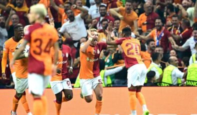 Galatasaray bir puanı son dakikada aldı