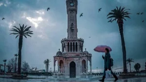 İstanbul’da poyraz kuvvetli hava bulutlanıyor, perşembe yağmur var. Ankara biraz