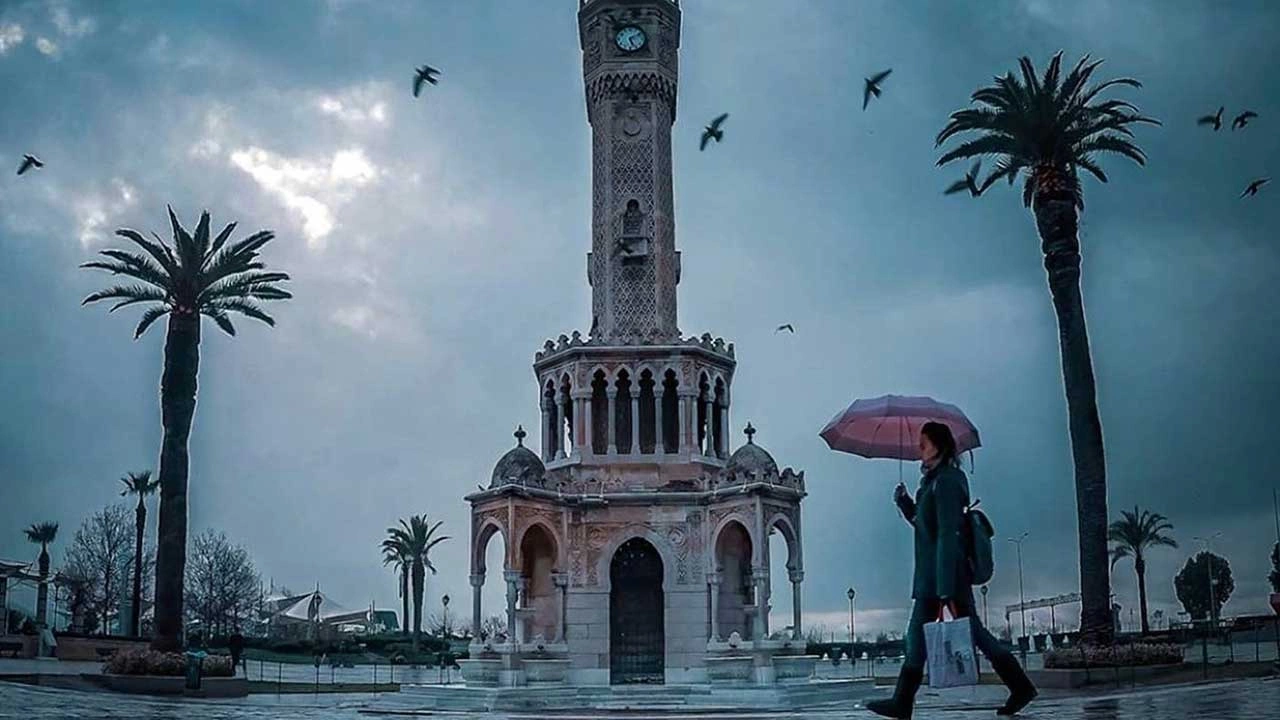 İstanbul’da poyraz kuvvetli hava bulutlanıyor, perşembe yağmur var. Ankara biraz