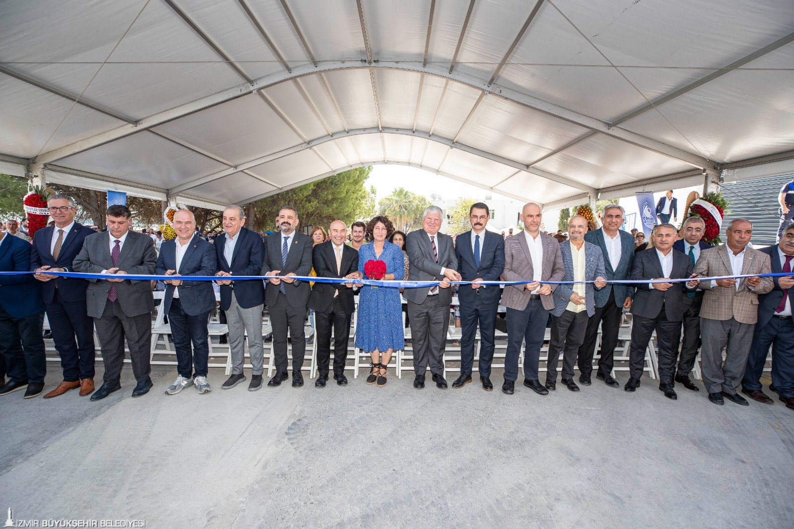 Cumhuriyetin 100’üncü yılında İzmir’e 100 eser yolculuğunun başladığını söyleyen Başkan