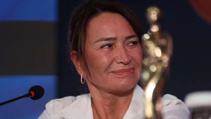 Altın Portakal Film Festivali Jüri Başkanı Demet Akbağ İstifa Etti