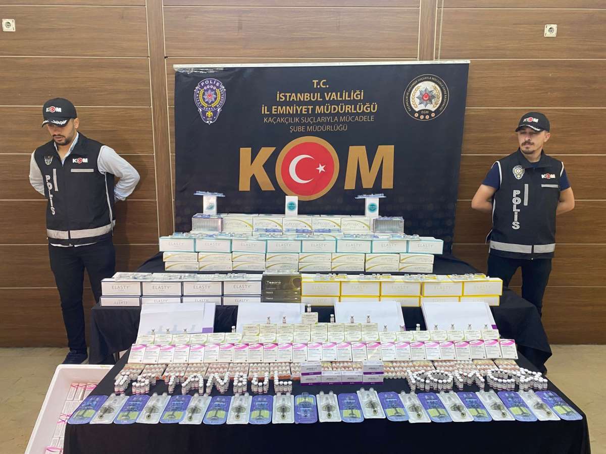 İstanbul’da, yasa dışı yollarla ülkeye getirdikleri botoks ürünlerini piyasaya sürmeye