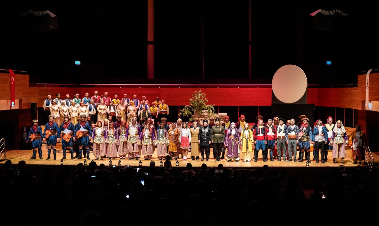 İzmir’in muhtarları, Türkiye Cumhuriyeti’nin 100'üncü ve İzmir’in kurtuluşunun 101'inci yılı