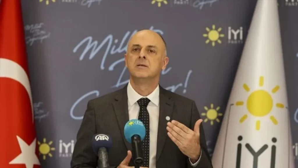 İzmir’de sandık savaşı erken başladı... Özlale: "İzmir İstanbul'un promosyonu değil"