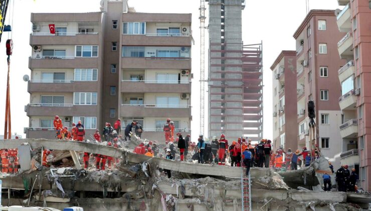 Rıza Bey Apartmanı davasında gerginlik: Depremzedeler adil yargılama istiyor