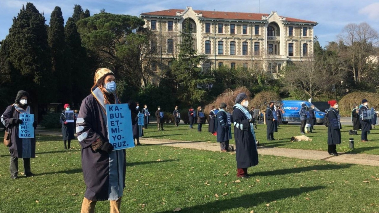Boğaziçi Üniversitesi’nde 2 Ocak 2021’de Prof. Dr. Melih Bulu’nun Cumhurbaşkanı
