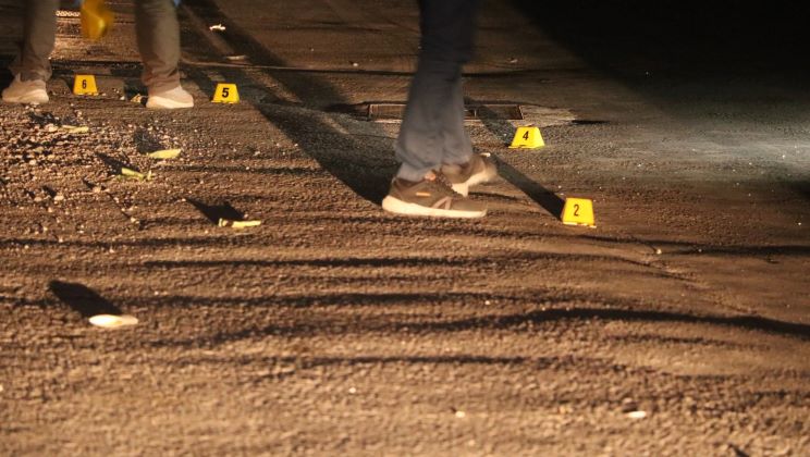 İzmir'in Bornova ilçesinde, aralarında daha önceden husumet bulunan Murat A.(22)