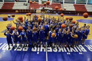İzmir Büyükşehir Belediyesi Gençlik ve Spor Kulübü’nün 26 branşta ve