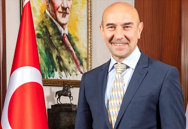 Başkan Tunç Soyer’den kurtuluş mesajı: “İzmir’in zafer yürüyüşü”