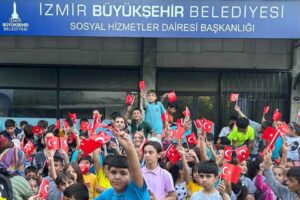 İzmir Büyükşehir Belediyesi tarafından “yerinde hizmet” anlayışıyla kentin dört bir