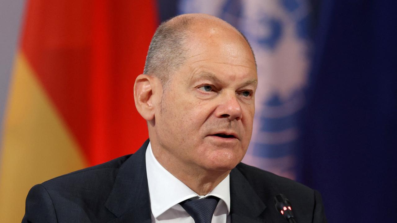 Almanya Başbakanı Scholz, Başbakanlık’ta yaptığı açıklamada, “Yüzlerce İsrailli hayatını kaybetti.