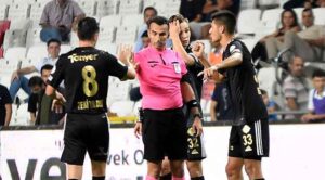 Milli aradan önce 1’inci Lig’de evinde Ümraniyespor’a 3-0 kaybedip son sıraya