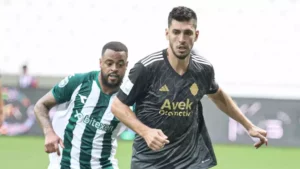 Sezona deplasmanda Şanlıurfaspor’a 2-1 yenilerek başlayan siyah-beyazlılar, Kocaelispor deplasmanından 3-2,