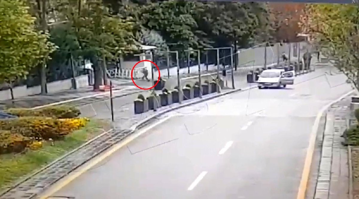 Ankara pazar sabahına terör saldırısıyla uyandı. Saat 09.30 sıralarında İçişleri Bakanlığı önünde
