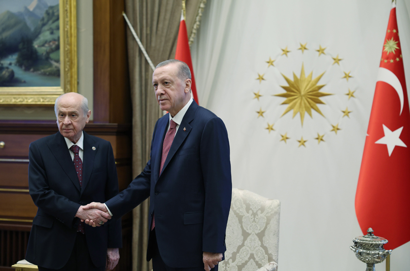 Garantörlük konusu masada: Gazze’ye yardımda atılacak adımları görüştüler! Görüşme sırasında, kalıcı barışın sağlanabilmesi için “Türkiye’nin garantör ülke olması