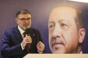 Yokuşa sürmeyiz, engellemeyiz. Önünü açarız ama takip de ederiz! Bakalım