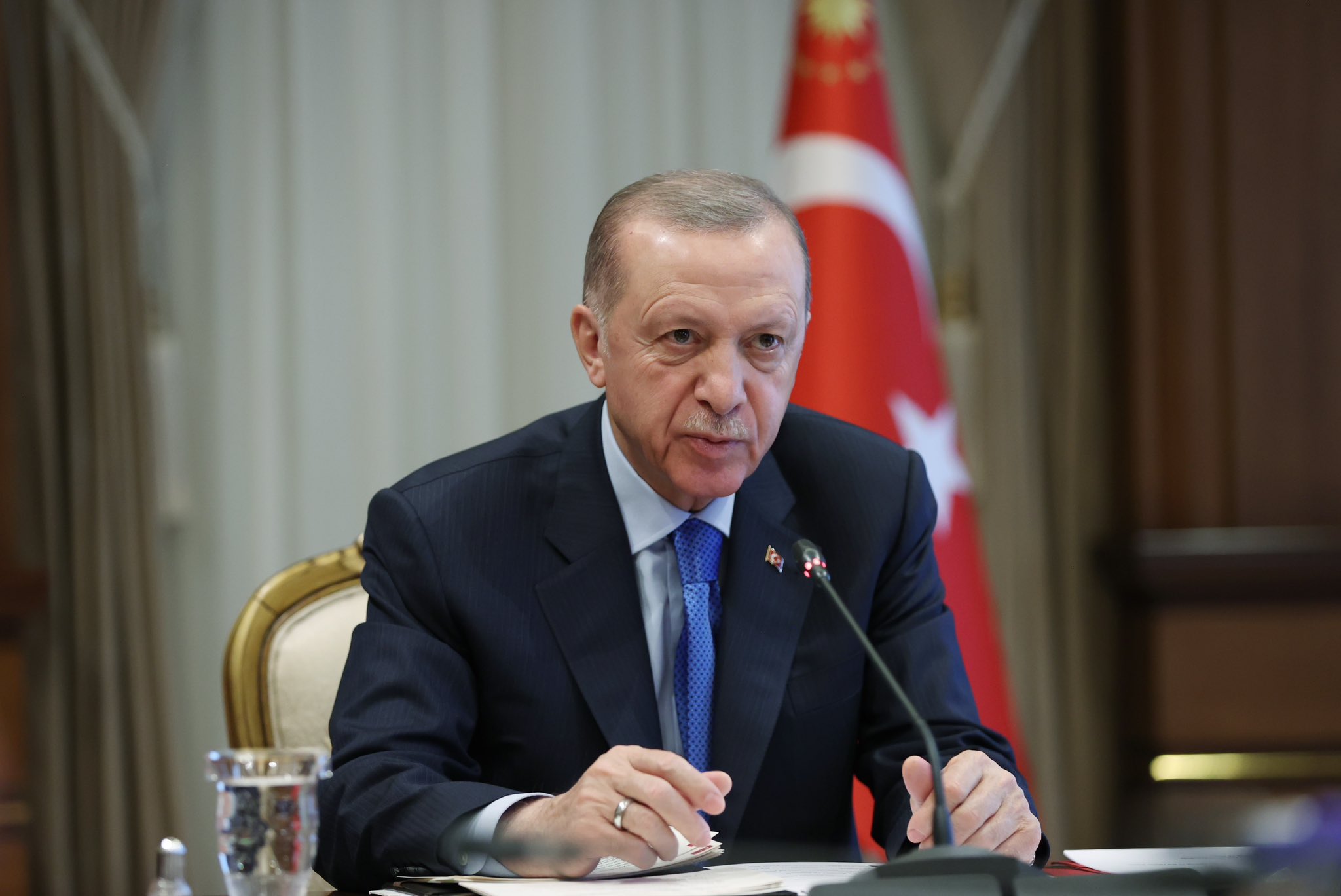 Cumhurbaşkanı Erdoğan: İsrail derhal bu cinnet halinden çıkmalı Cumhurbaşkanı Recep Tayyip Erdoğan, İsrail tarafından Gazze’ye yapılan saldırıların artmasının