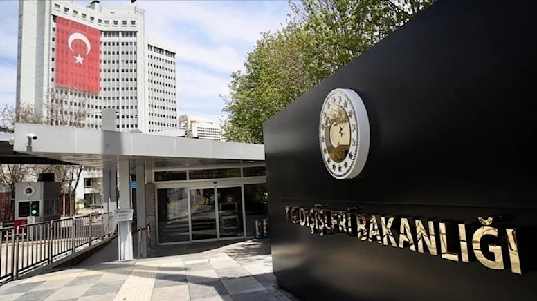 ABD’ye ait bir F-16 savaş uçağı, Suriye’de görev yapan Türk