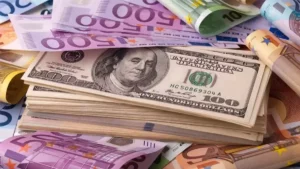 Reuters’ın anketine göre, Ağustos ayında dış ticaret açığındaki daralma ve