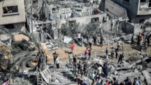 Gazze’deki Sağlık Bakanlığı Sözcüsü Eşre el-Kudra, kentteki hastanelerde jeneratörlerin 48