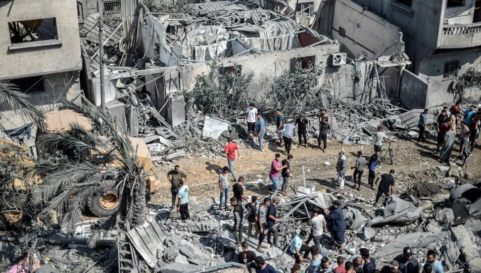 Gazze’deki Sağlık Bakanlığı Sözcüsü Eşre el-Kudra, kentteki hastanelerde jeneratörlerin 48