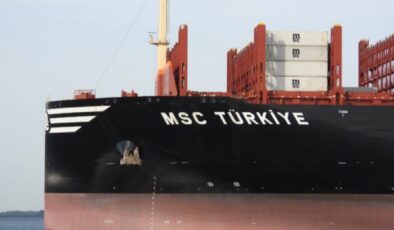 Dünyanın en büyük konteyner gemisine Türkiye adı verildi: İlk durak Tekirdağ
