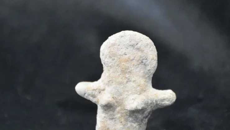 Bornova’da 5 bin yıllık heykel bulundu