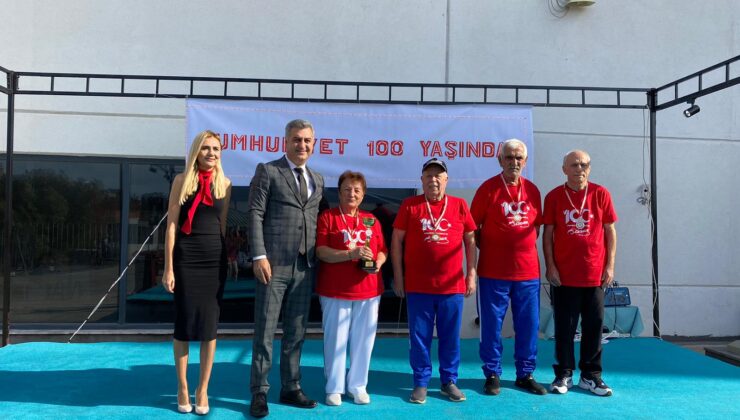 İzmir’in çınarları 100’üncü yıl kupasını kazandı