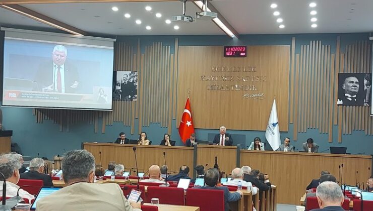 İzmir Meclisi Toplantısı Çöp Krizine Odaklandı
