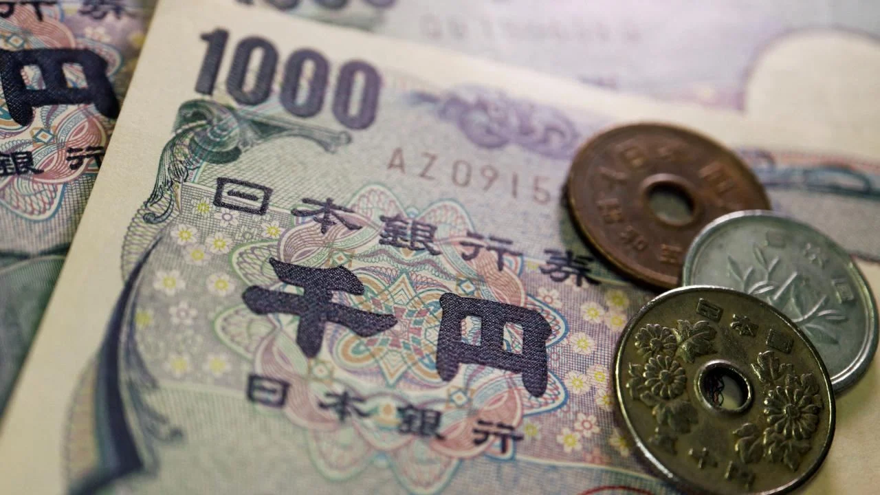 Dijital para ve elektronik ödeme şirketi DeCurret Holdings, Japon Yeni