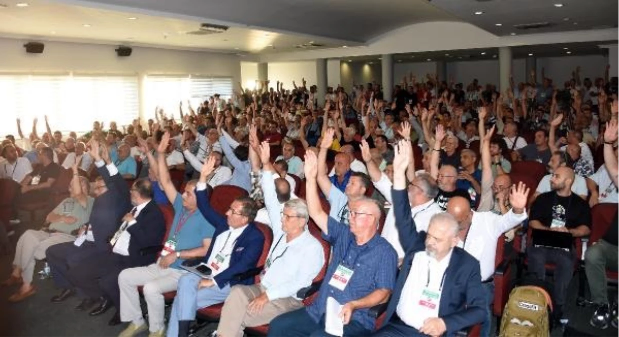 Karşıyaka Spor Kulübü’nün geçen hafta taslak tüzükteki değişecek maddelerle ilgili