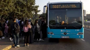 Tüm Özel Halk Otobüsleri Birliği (TÖHOB) üyeleri, Ankara Ticaret Odası’nda