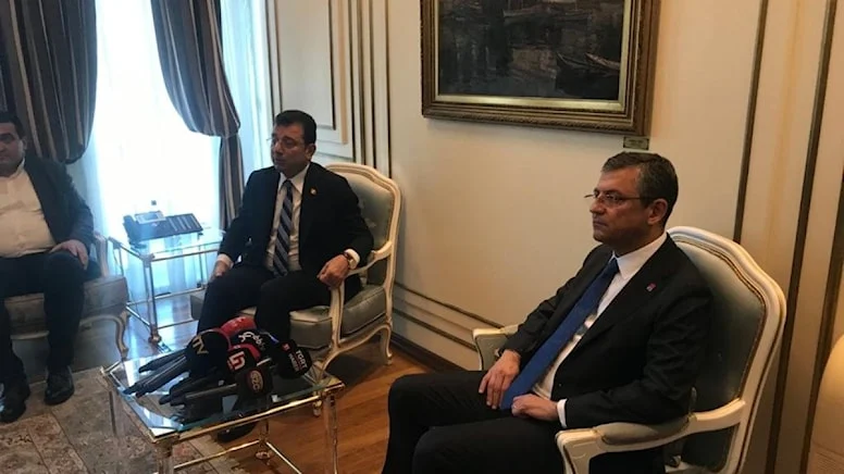 CHP Grup Başkanı ve Genel Başkan Adayı Özgür Özel, İstanbul