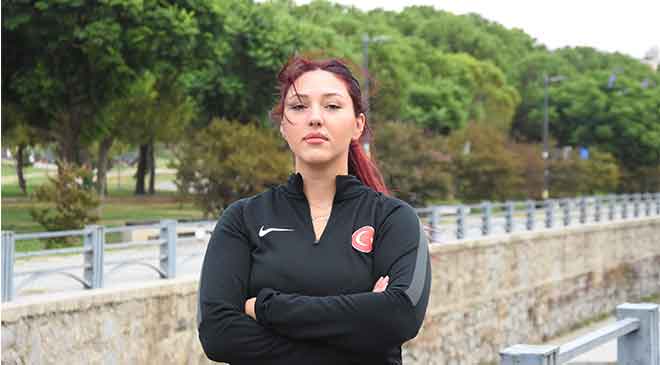 Milli okçu Yasemin Ecem Anagöz: Milli takım hayatımı sonlandırdılar