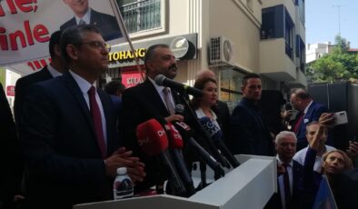 CHP Genel Başkan Adayı Özgür Özel İzmir’de: ‘Partinin iktidarına adayız, çok iyi bir sonuç alacağız’