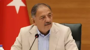 Bakan Özhaseki, sosyal medya hesabından yaptığı açıklamada, “Deprem bölgesinde olan