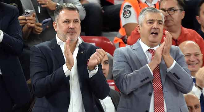 Geçen sezon yaz döneminde şube başkanıyken oluşturdukları takım ligde final